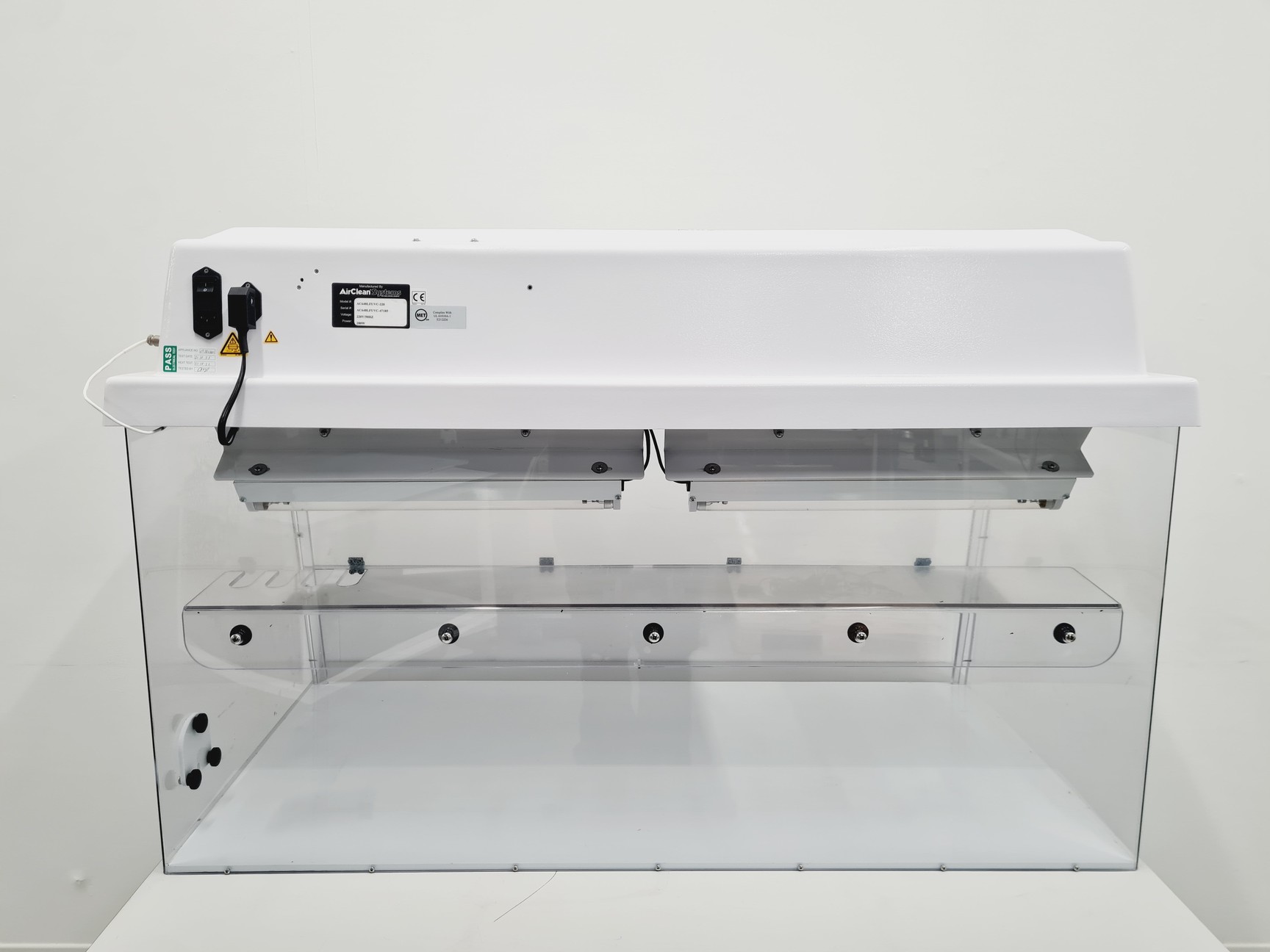 Image of AirClean 600 PCR Workstation