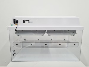 Thumbnail image of AirClean 600 PCR Workstation