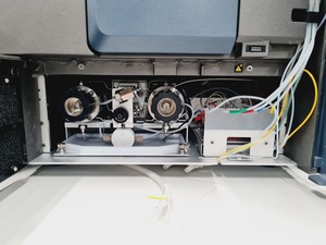 Thumbnail image of Waters Alliance System w/ e2695 Separations Module, 2998 PDA , 2475 FLR