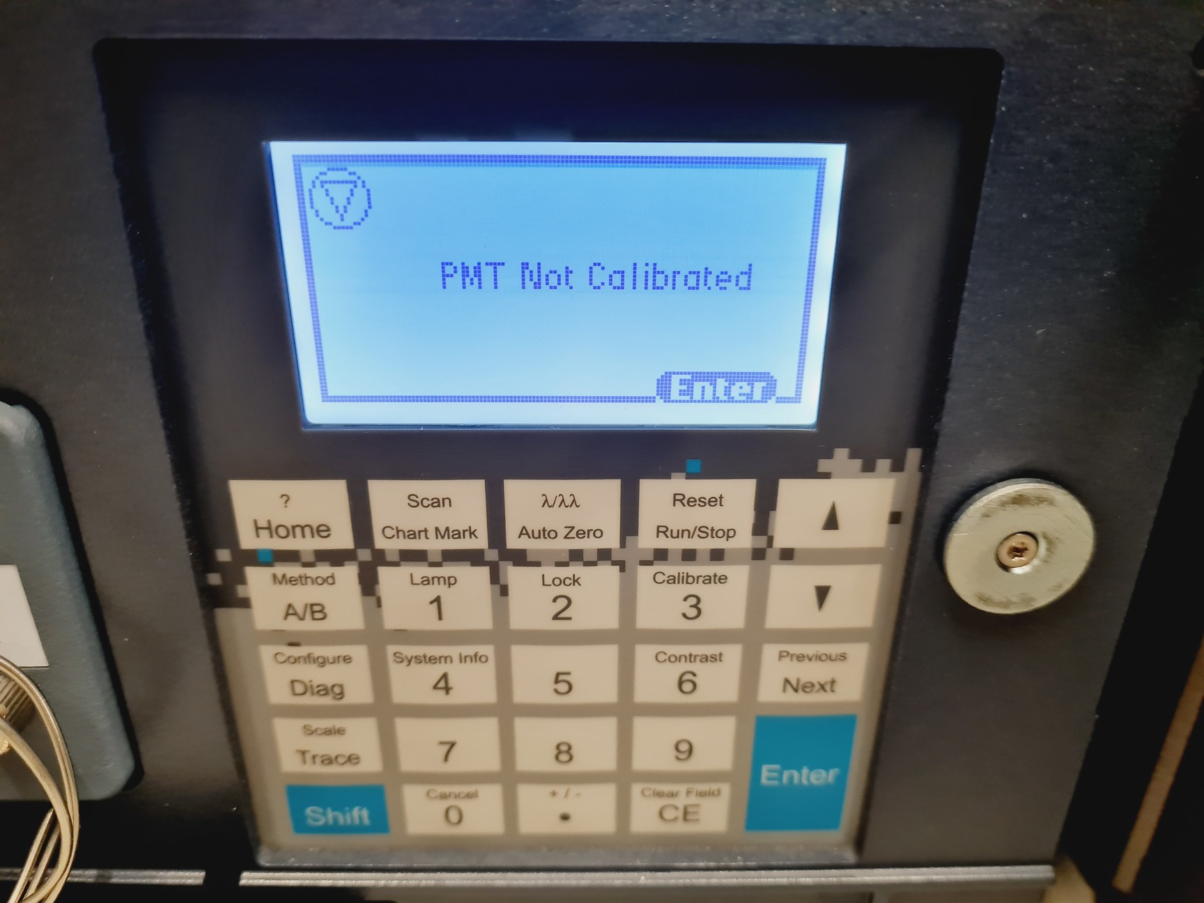 Image of Waters Alliance System w/ e2695 Separations Module, 2998 PDA , 2475 FLR