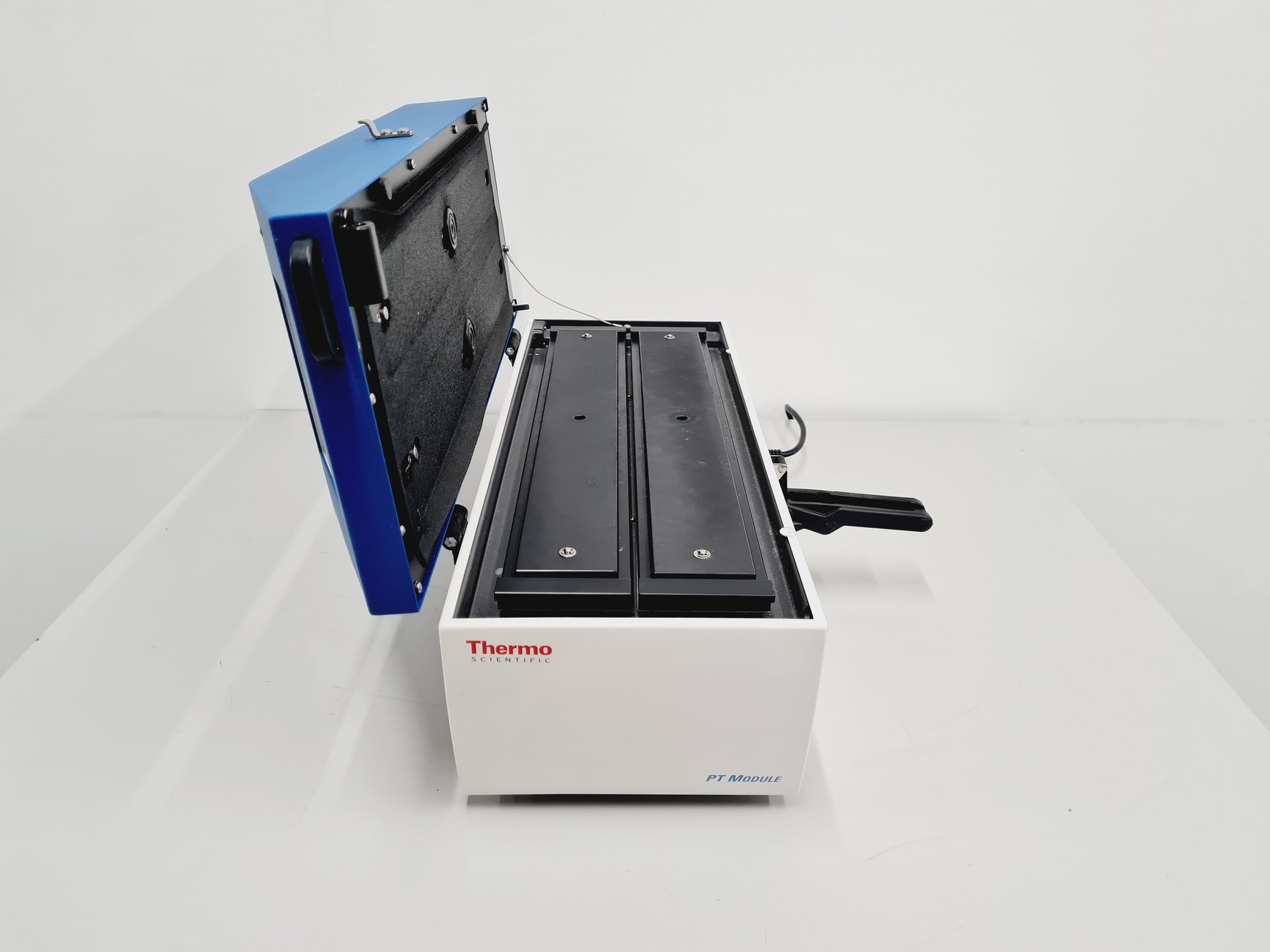 Image of Thermo Scientific PT Pre-Treatment Module Lab