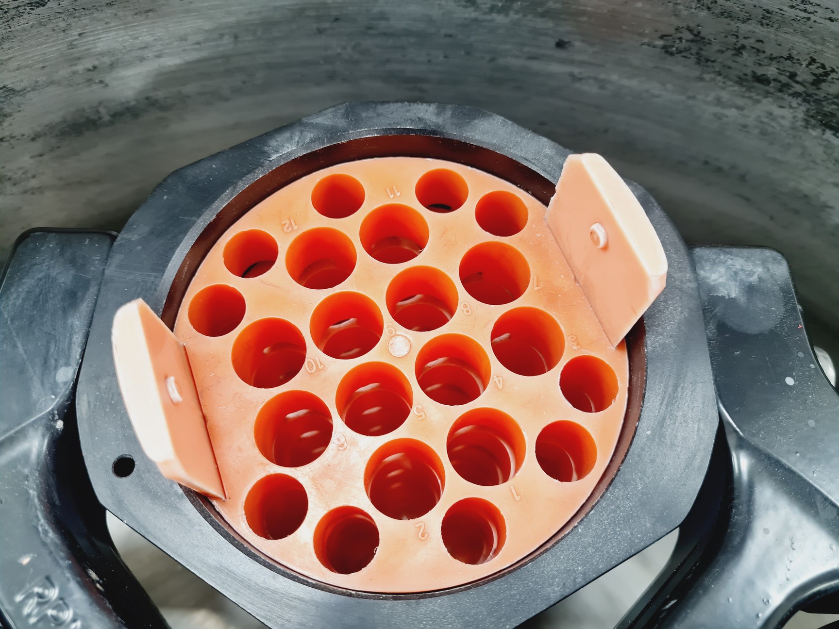 Image of Jouan CR422 CR-422 Refrigerated Centrifuge Lab Spares/Repairs