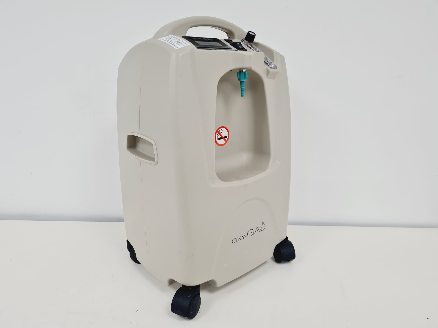 Image of Kaiya Medical O2XY-G.A.S Oxygen Concentrator Lab