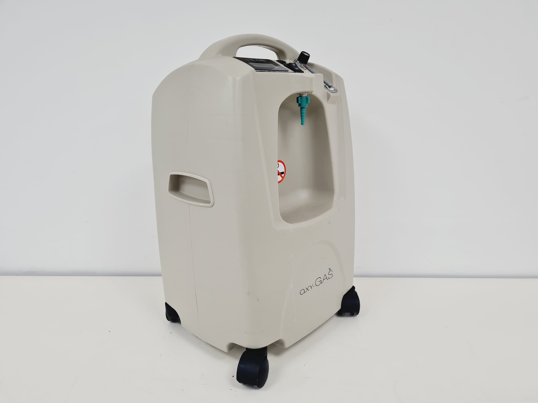 Image of Kaiya Medical O2XY-G.A.S Oxygen Concentrator Lab