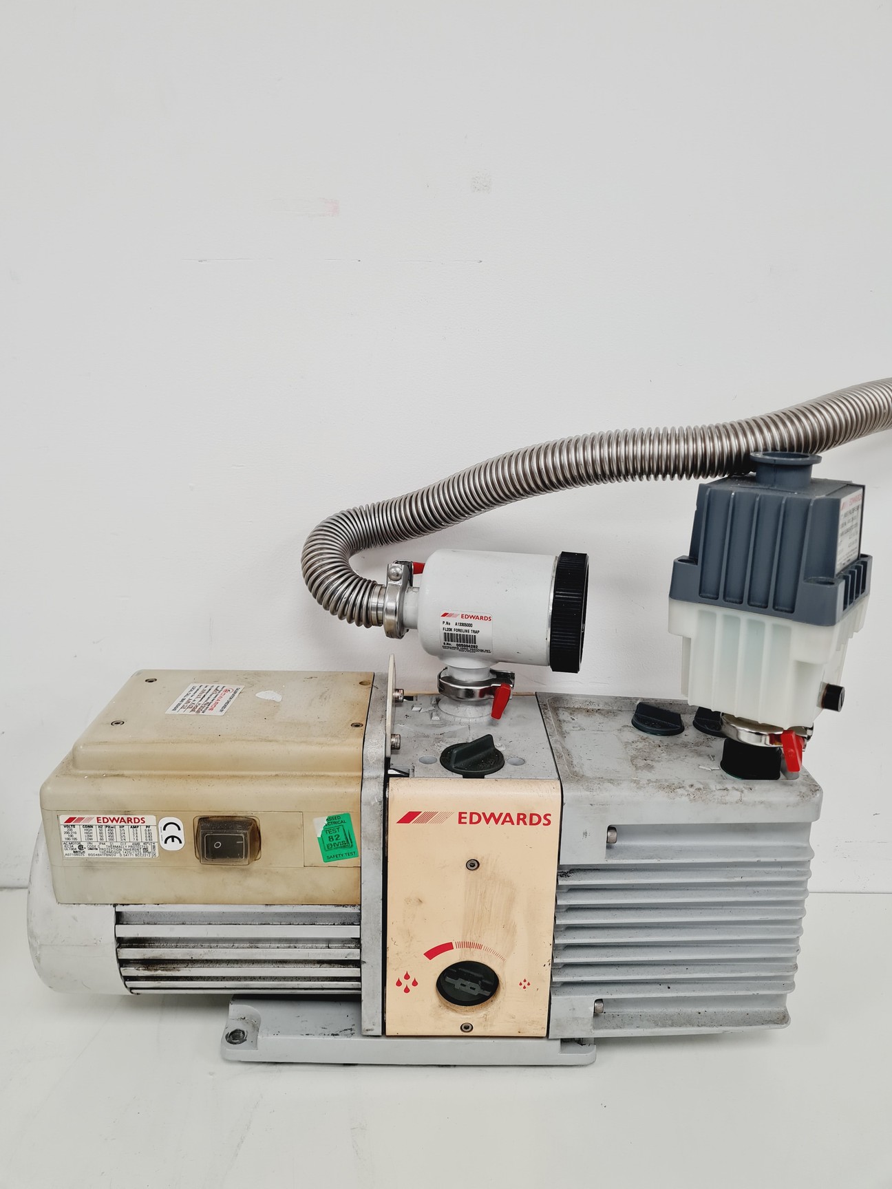 Image of Hitachi S-4300 Scanning Electron Microscope (SEM) System - Spares/Repair Lab