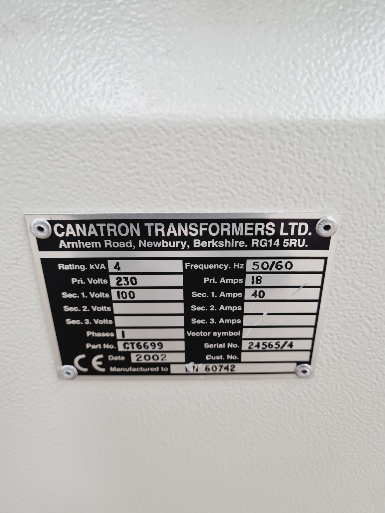 Image of Hitachi S-4300 Scanning Electron Microscope (SEM) System - Spares/Repair Lab