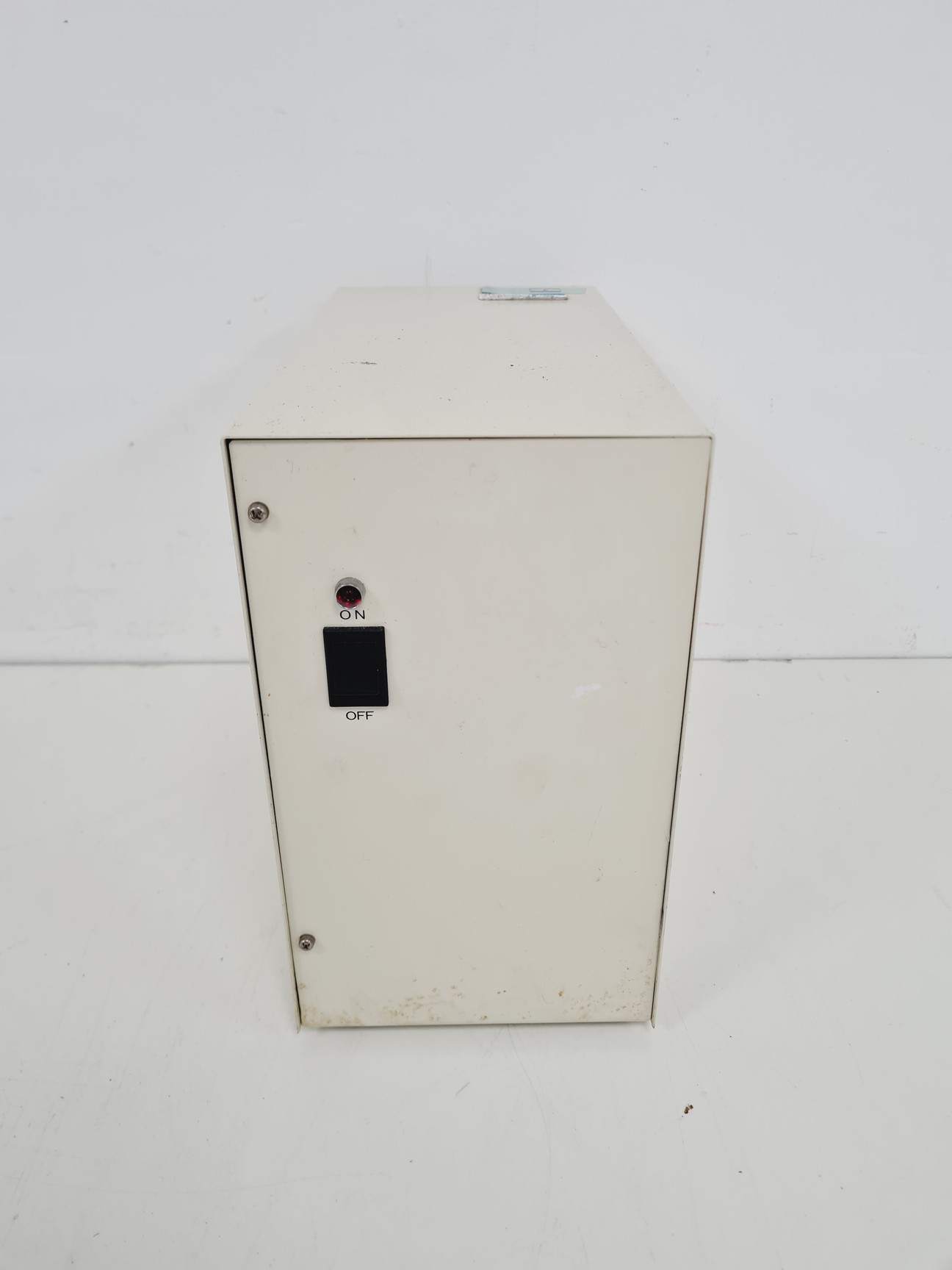 Image of Hitachi S-4300 Scanning Electron Microscope (SEM) System - Spares/Repair Lab