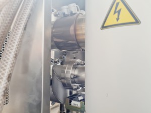 Thumbnail image of Hitachi S-4300 Scanning Electron Microscope (SEM) System - Spares/Repair Lab