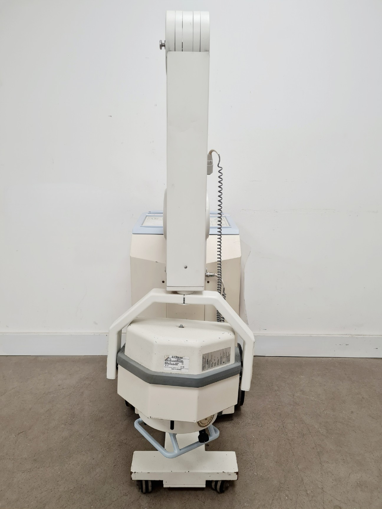 Image of Siemens  Mobilett Plus HP Portable X-ray Machine Labs