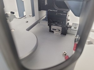 Thumbnail image of PicoView PV-500 Nanospray Source w/ Model XC-ST30CE Sony CCD Camera Lab