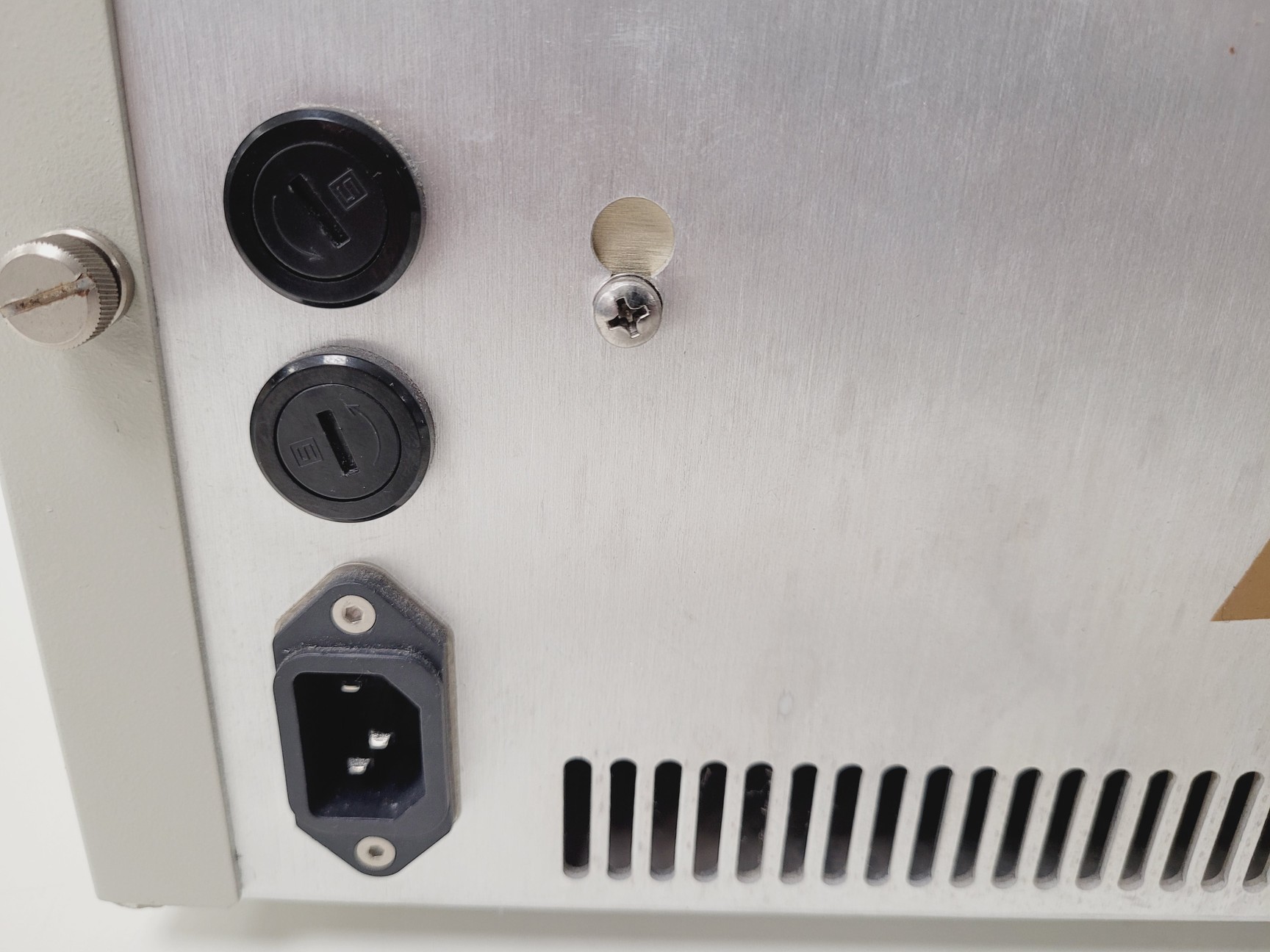 Image of Applied Biosystems 7500 Fast Real-Time PCR System Lab