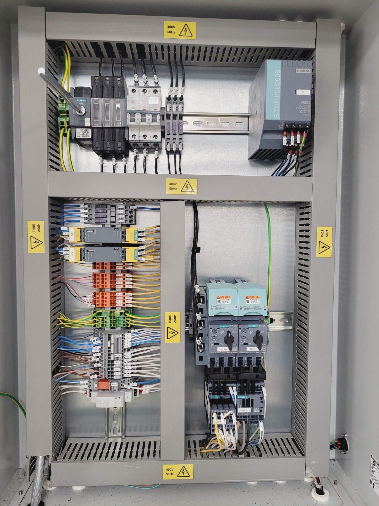 Image of Vixen Aqua Blast 915 Wet Blasting Cabinet with Air Compressor and Salt Trolley