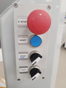 Thumbnail image of Vixen Aqua Blast 915 Wet Blasting Cabinet with Air Compressor and Salt Trolley