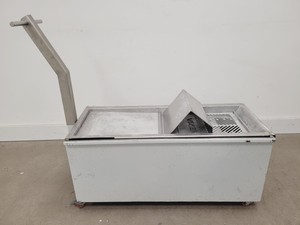 Thumbnail image of Vixen Aqua Blast 915 Wet Blasting Cabinet with Air Compressor and Salt Trolley