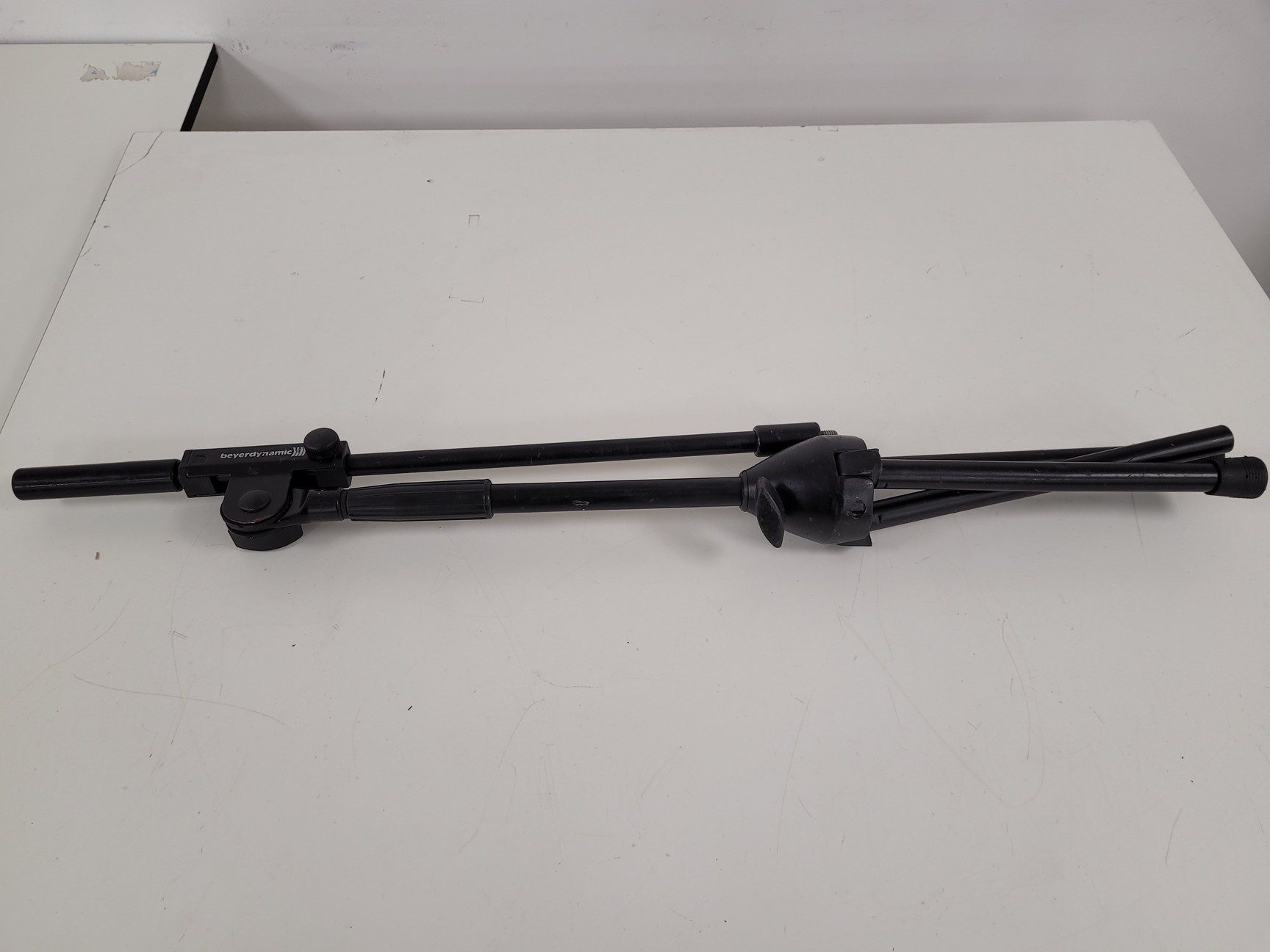 Image of Mixed Lighting Equipment - Colour Wash 250AT, PAR-56XY, MAC 250TM