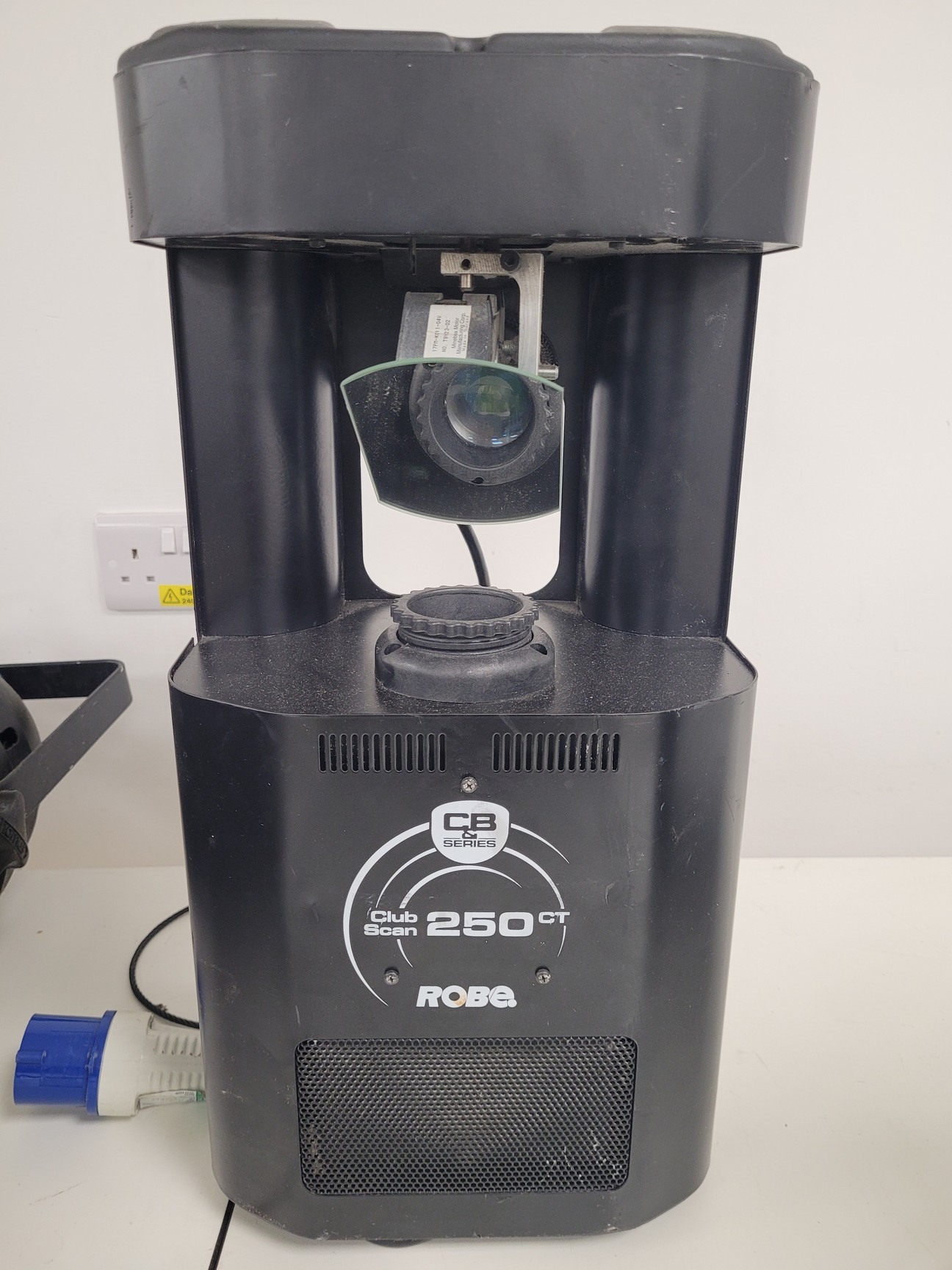 Image of Mixed Lighting Equipment -  Club Scan 250CT Robe, MAC 250TM Light etc