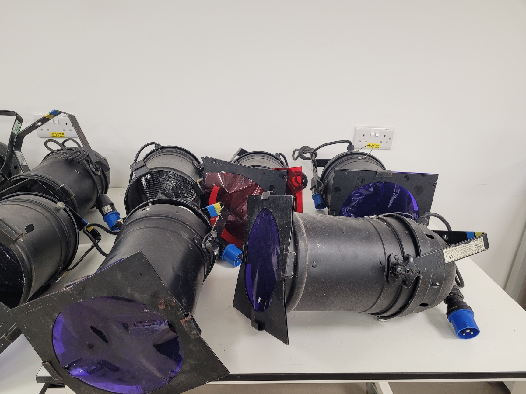 Image of Mixed Lighting Equipment -  Club Scan 250CT Robe, MAC 250TM Light etc