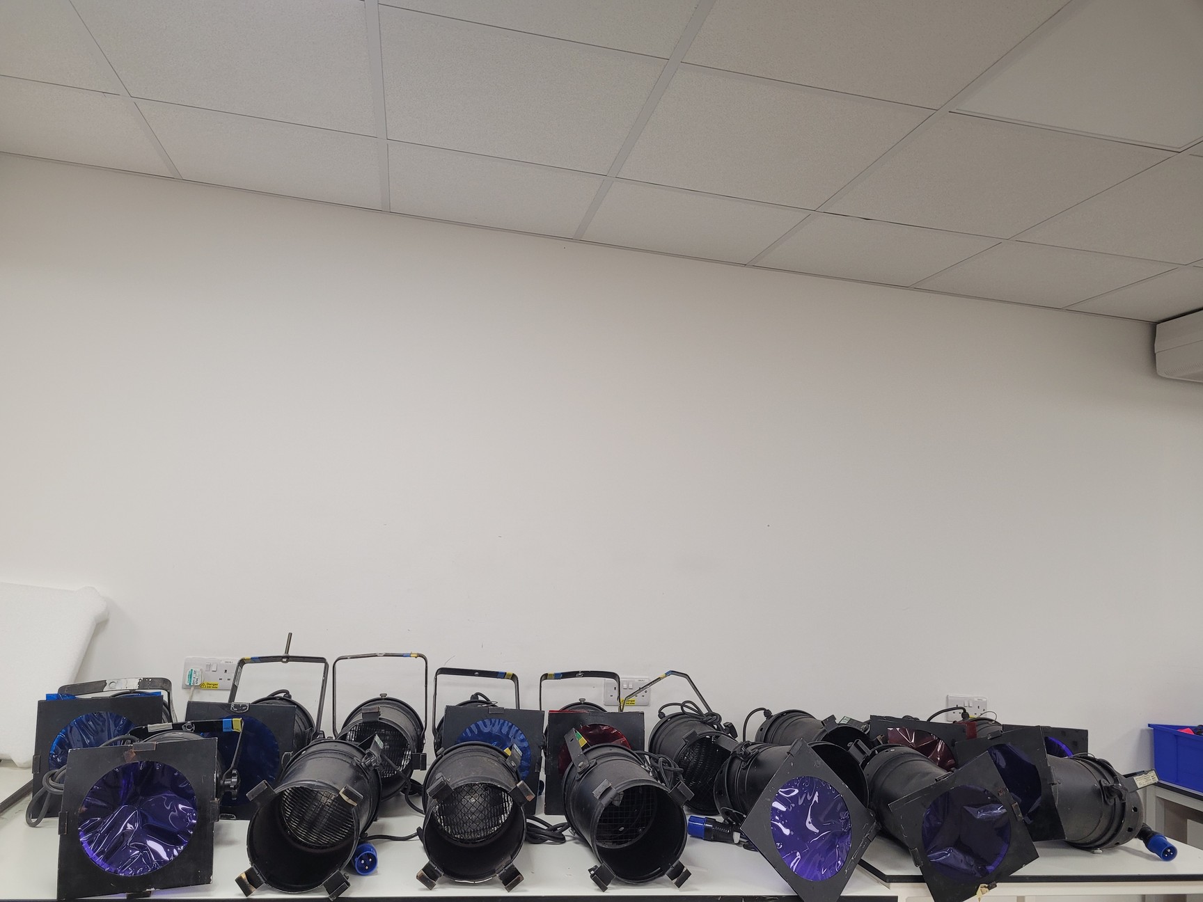 Image of Mixed Lighting Equipment -  Club Scan 250CT Robe, MAC 250TM Light etc