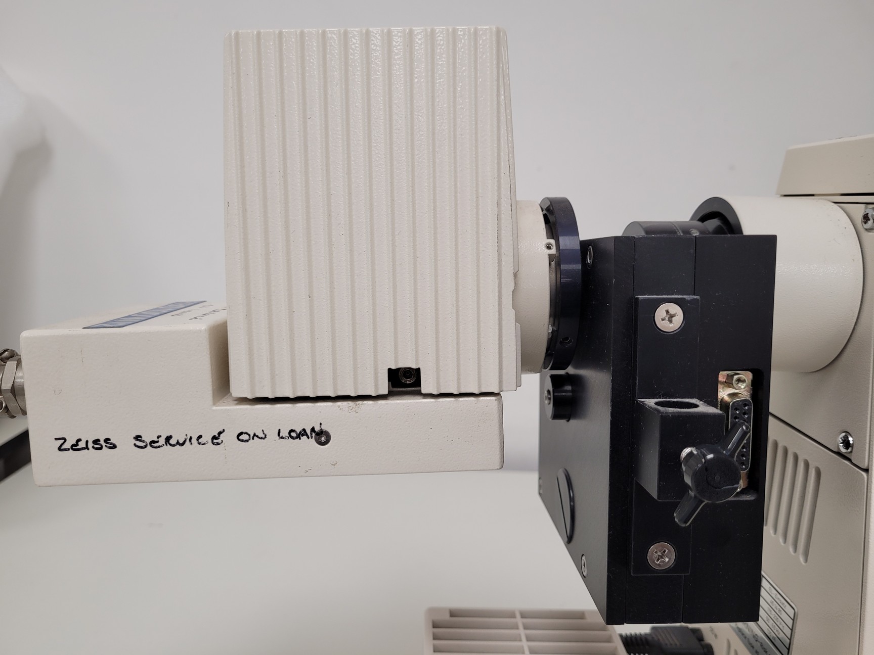 Image of Zeiss Axioskop Microscope w/ J04Z0H Power Supply Lab