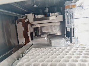 Thumbnail image of Agilent 1100 Series HPLC System, G1379A, G1315B, G1313A, G1316A, G1314A Lab