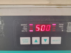 Thumbnail image of New Brunswick Scientific Innova 4000 Benchtop Incubator Shaker Lab