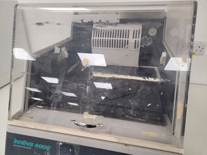 Thumbnail image of New Brunswick Scientific Innova 4000 Benchtop Incubator Shaker Lab