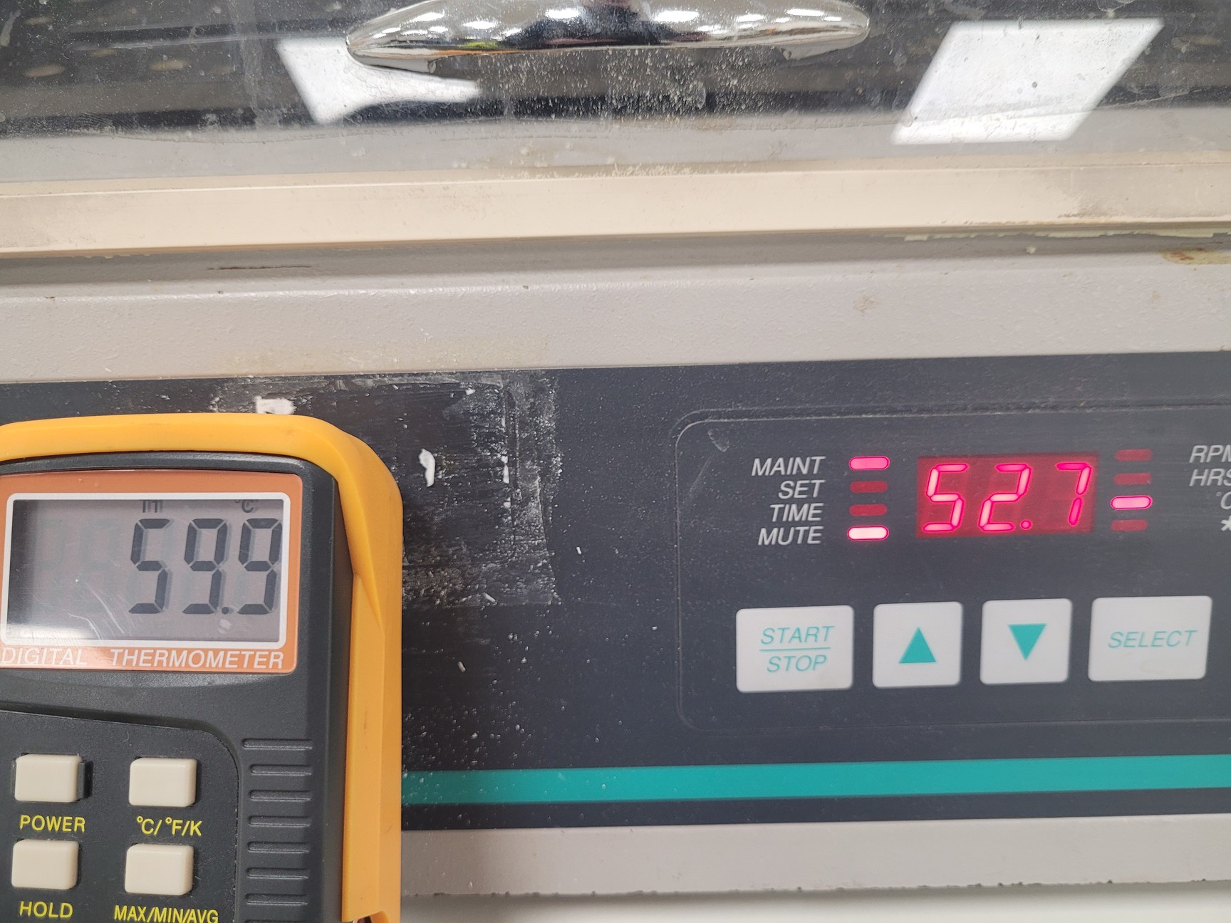 Image of New Brunswick Scientific Innova 4000 Benchtop Incubator Shaker Lab