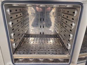 Thumbnail image of Memmert ULE 400 Laboratory Drying Oven Lab