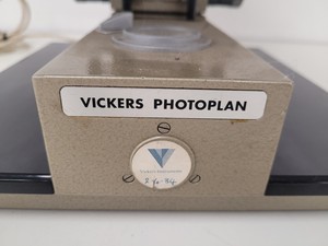 Thumbnail image of Vickers M41 Photoplan Fluorescence Microscope w/ Microplan 40/0.7 Objective Lab