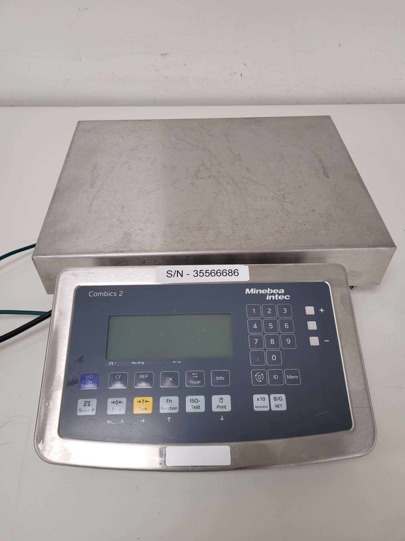 Image of Minebea Intec Combics 2 Model-CAW2S1-30ED-I Weighing Scale Lab