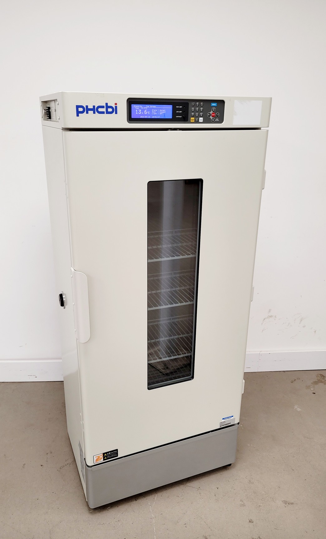 Image of PHCBI MIR-254-PE Cooled Incubator Lab