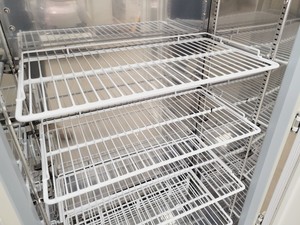 Thumbnail image of PHCBI MIR-254-PE Cooled Incubator Lab