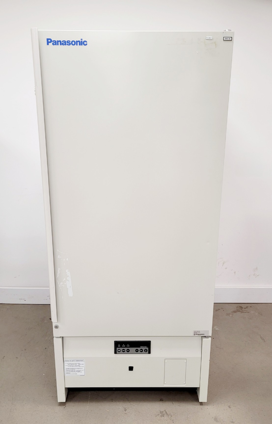 Image of Panasonic Model MDF-U443-PE Biomedical Freezer Lab