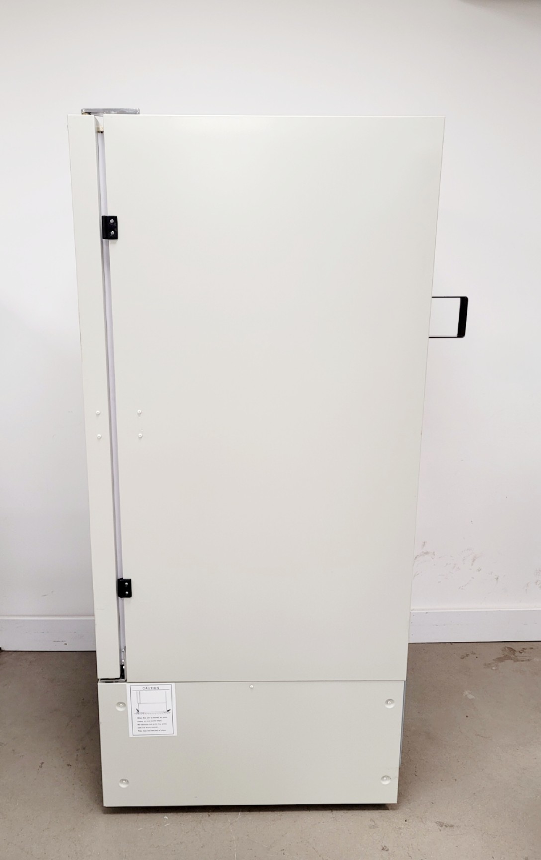 Image of Panasonic Model MDF-U443-PE Biomedical Freezer Lab