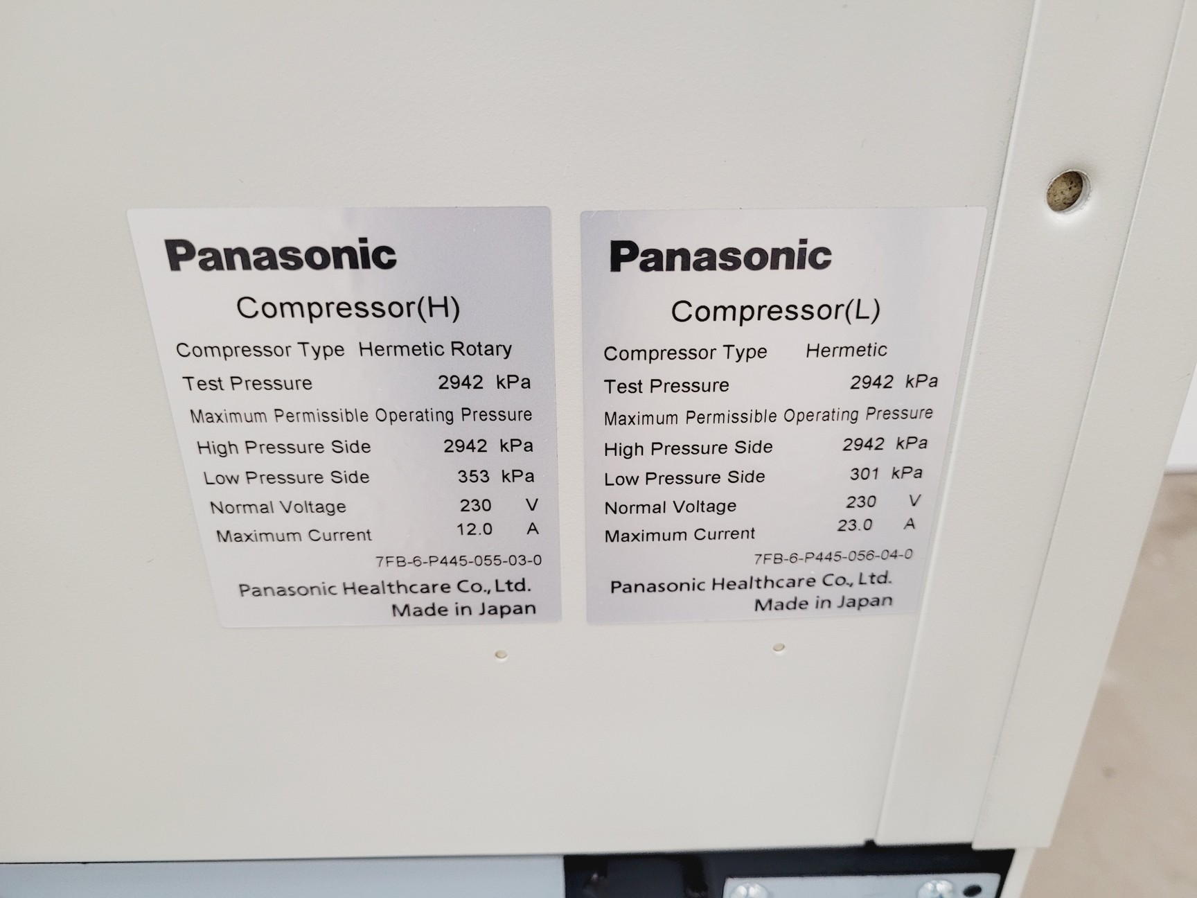 Image of Panasonic Model MDF-U443-PE Biomedical Freezer Lab