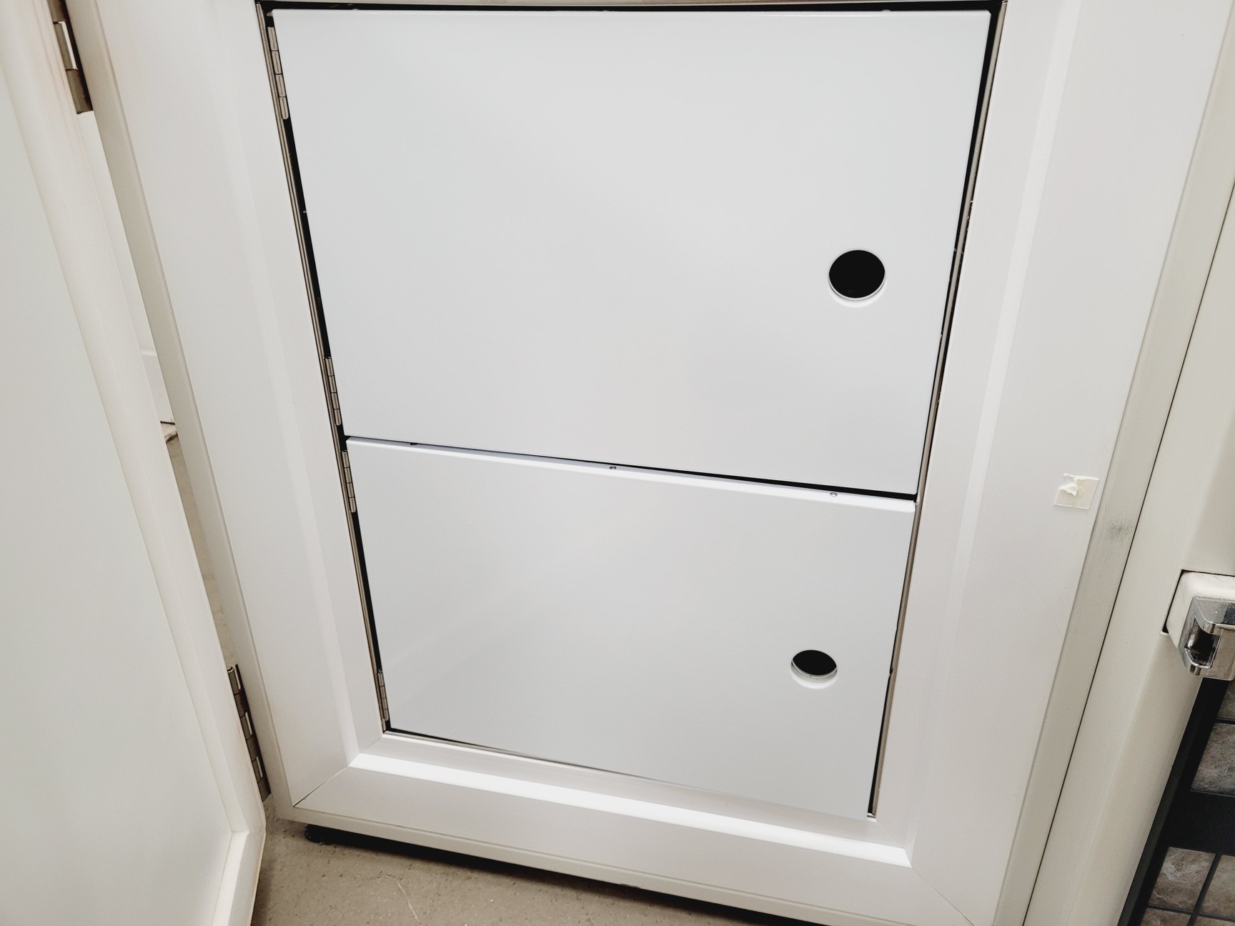 Image of New Brunswick U67-85 U6785 Benchtop Ultra Low Temperature Freezer Lab Faulty