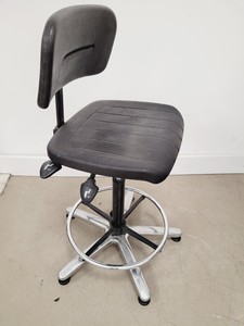 Thumbnail image of 6 x Black High Bench Height Chairs