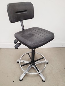 Thumbnail image of 6 x Black High Bench Height Chairs