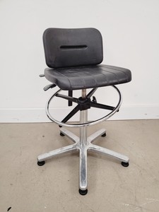 Thumbnail image of 6 x Black High Bench Height Chairs