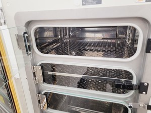 Thumbnail image of Sanyo MCO-19M O2 CO2 Incubator Lab