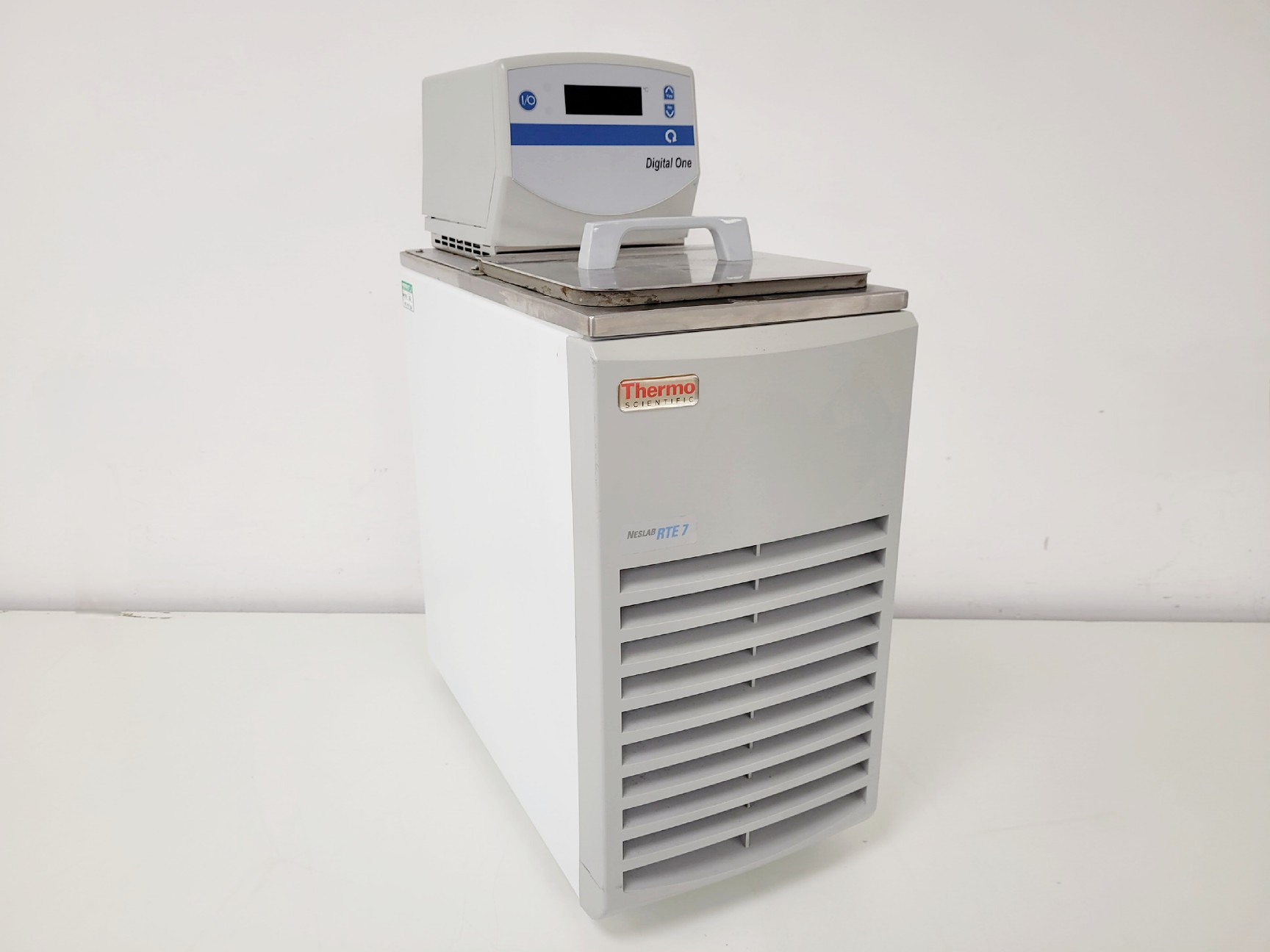 Image of Thermo Fisher Scientific NESLAB RTE 7 Circulating Water Bath Refrigerated Lab