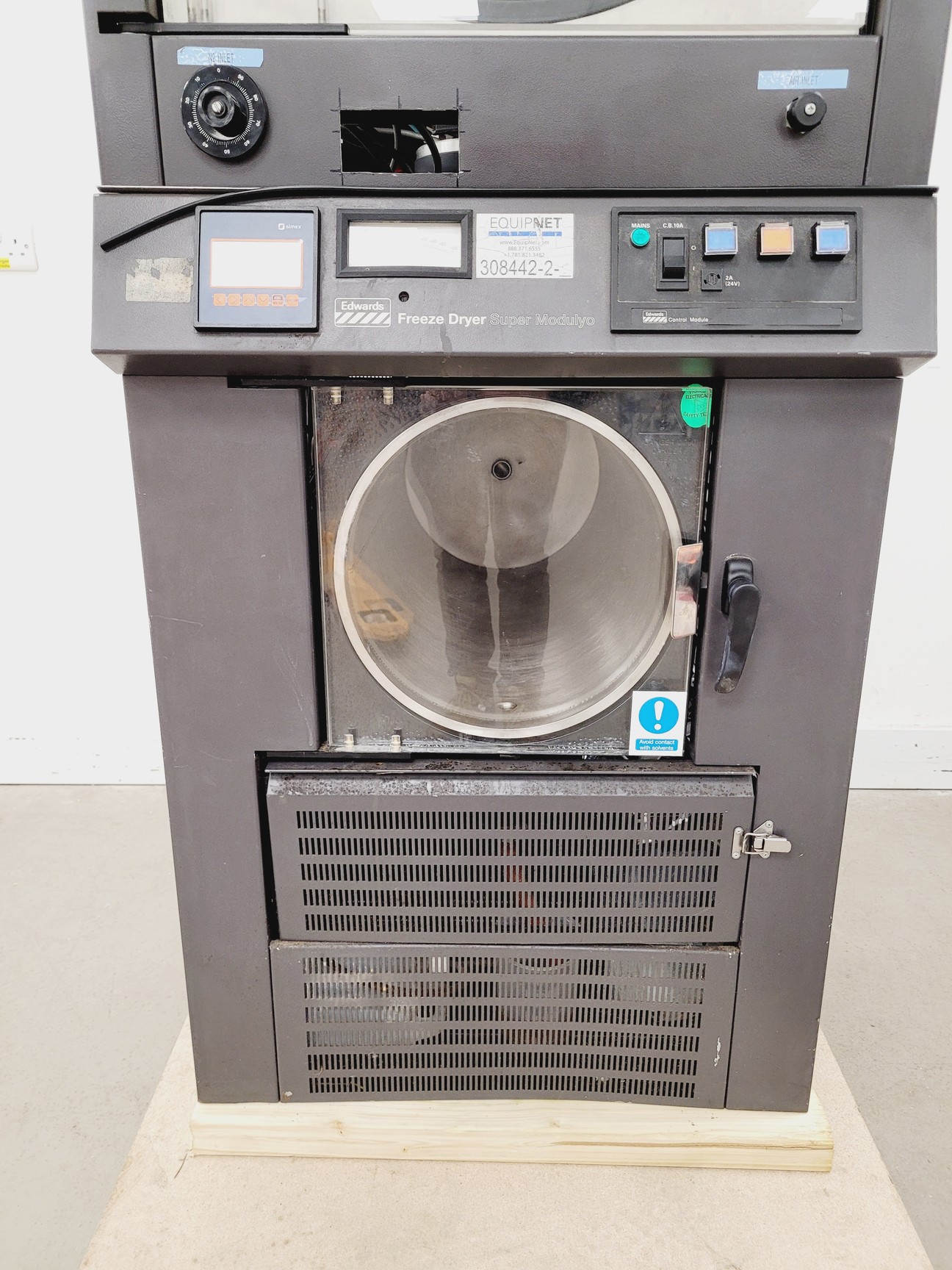 Image of Edwards Refrigerated Chamber & Freeze Dryer Super Modulyo Lab Faulty