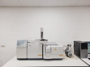 Thumbnail image of Varian 450-GC GC-MS System w/ 300-MS SQ Mass Spectrometer & CP 8410 Autosampler