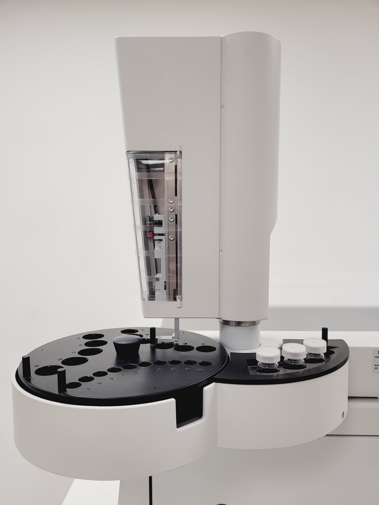 Image of Varian 450-GC GC-MS System w/ 300-MS SQ Mass Spectrometer & CP 8410 Autosampler