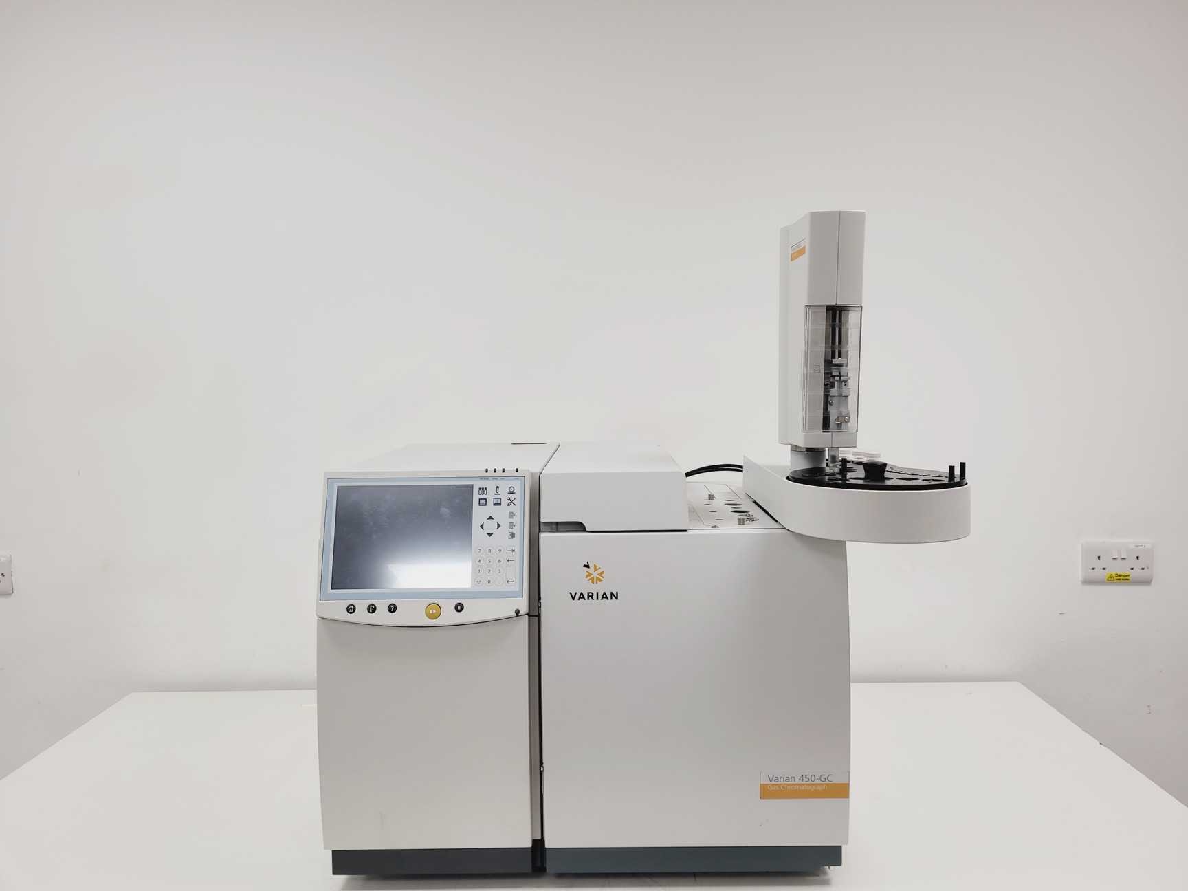 Image of Varian 450-GC GC-MS System w/ 300-MS SQ Mass Spectrometer & CP 8410 Autosampler