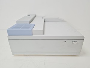 Thumbnail image of Perkin Elmer Lambda 25 UV/VIS Spectrometer Lab