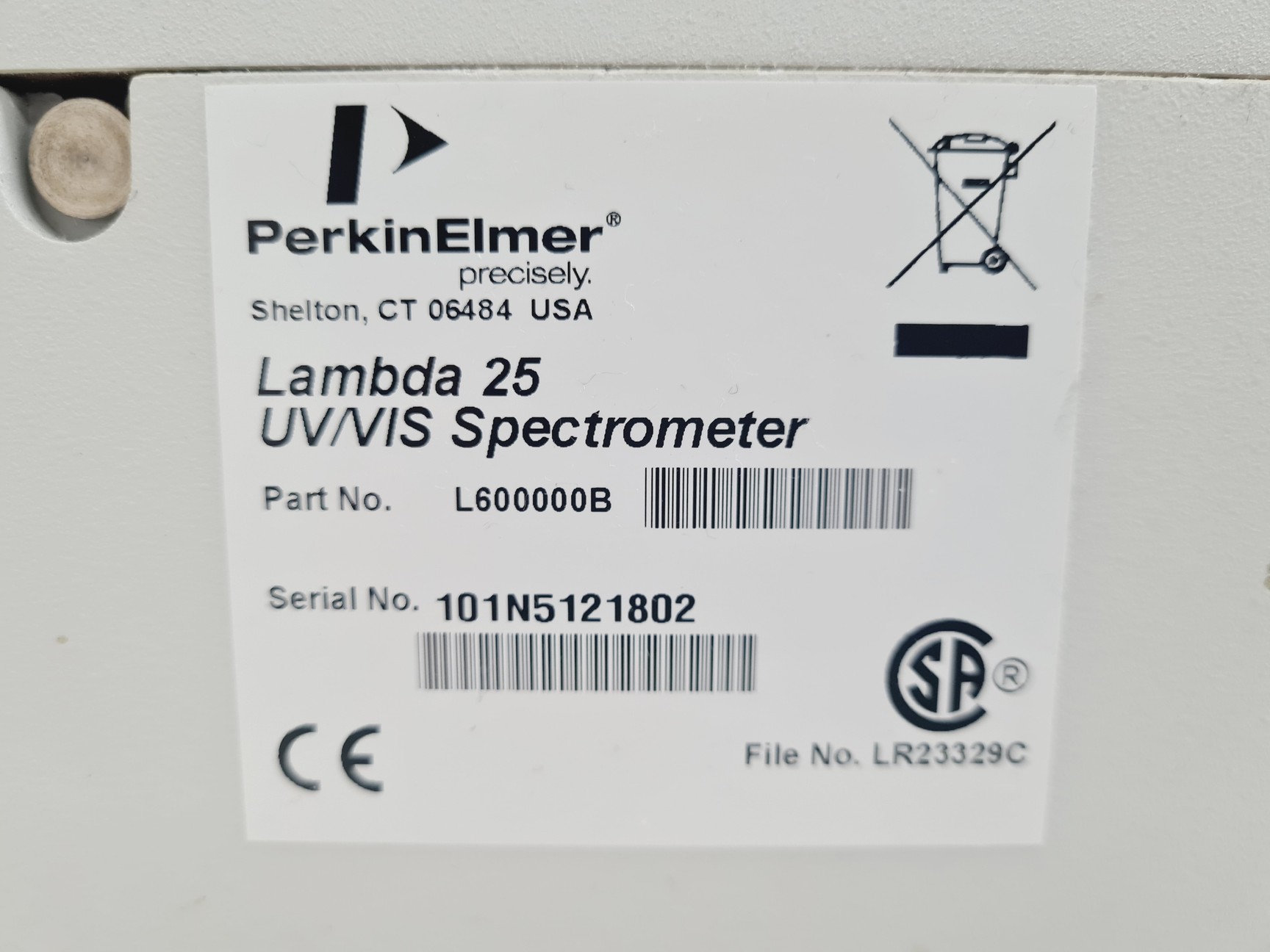 Image of Perkin Elmer Lambda 25 UV/VIS Spectrometer Lab