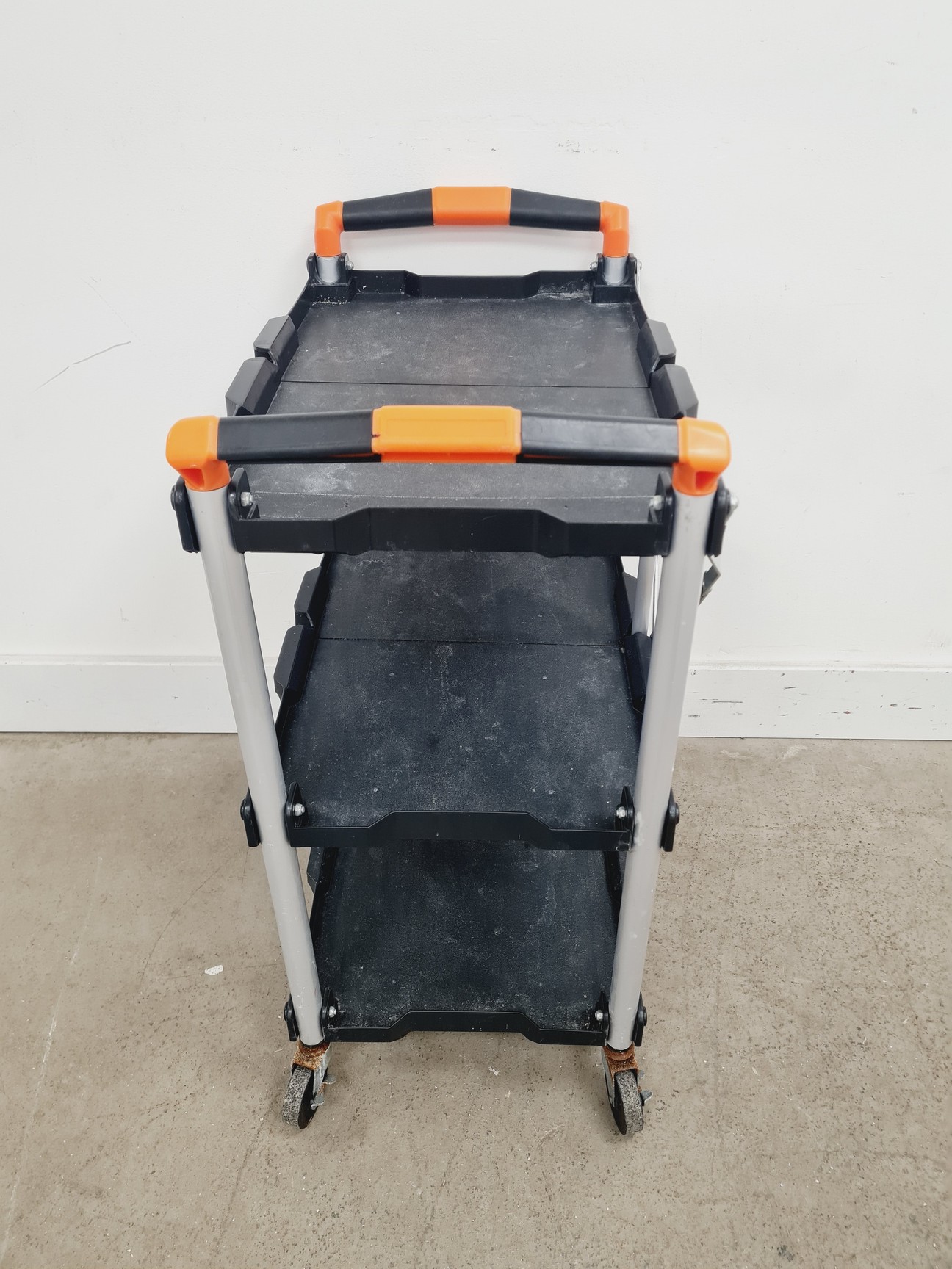 Image of Foldable 3 Shelf Trolley Lab