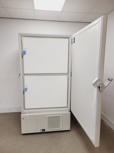 Thumbnail image of Sanyo MDF-U76V -86 Ultra Low Temperature Freezer Lab