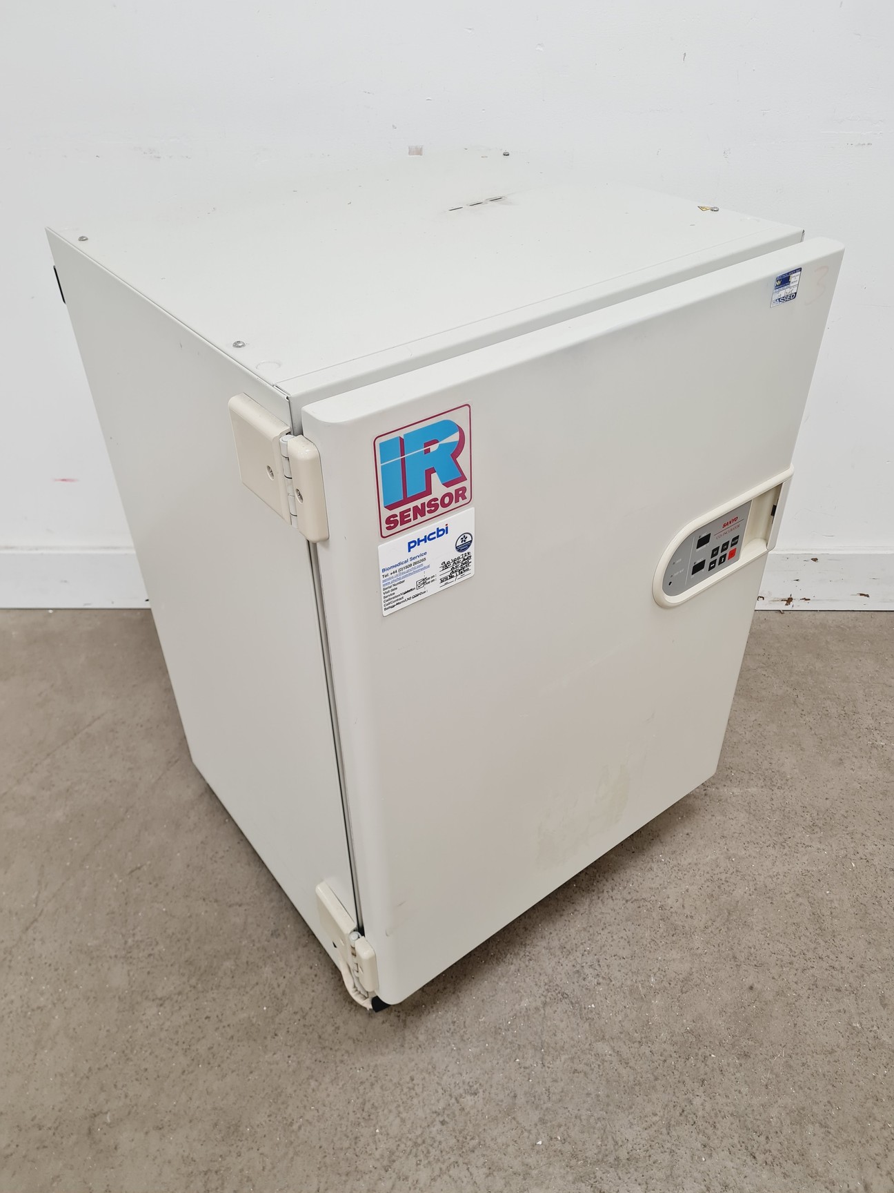 Image of Sanyo MCO-17AI CO2 Incubator Lab